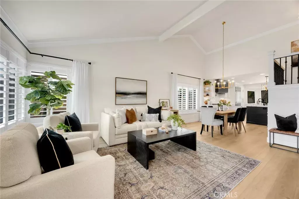 Walnut, CA 91789,637 Silver Bridle Road