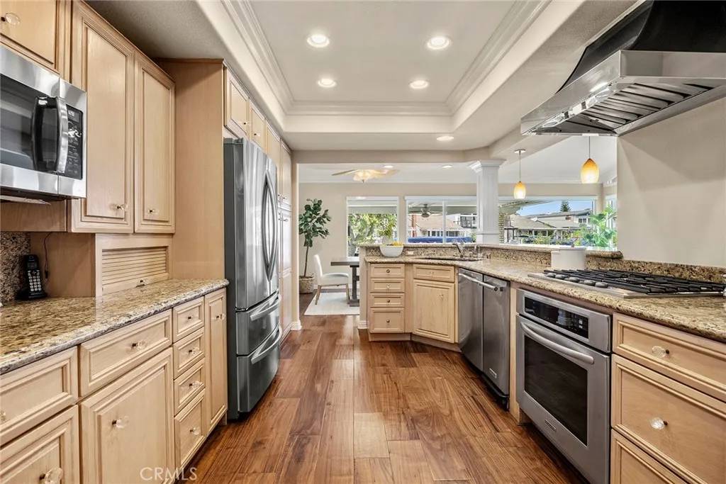 Lake Forest, CA 92630,21971 Cayuga Lane North