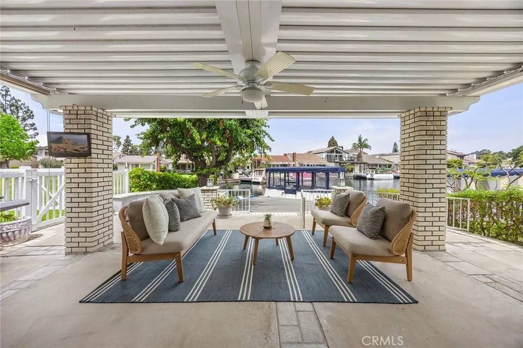 Lake Forest, CA 92630,21971 Cayuga Lane North