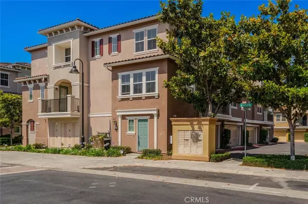 Stanton, CA 90680,8036 Picasso