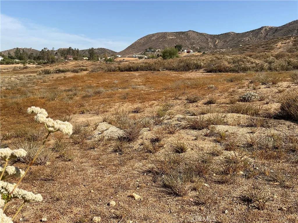Wildomar, CA 92595,23777 Wildomar East