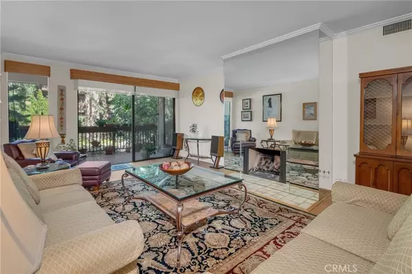 Long Beach, CA 90815,1645 Clark Avenue #115