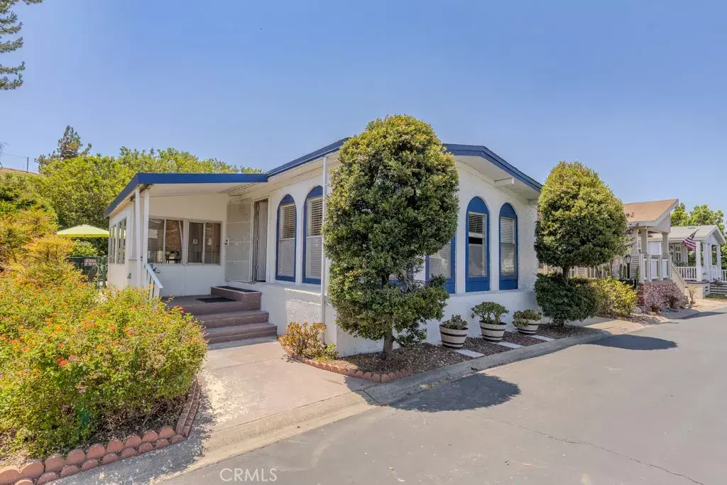 Fullerton, CA 92835,2851 Rolling Hills Drive #255