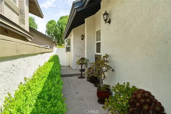 Glendora, CA 91740,339 W Dawson Court