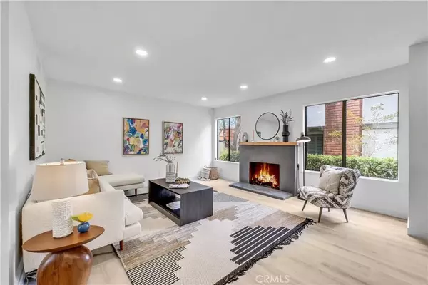 Rancho Palos Verdes, CA 90275,27925 Ridgebluff Court