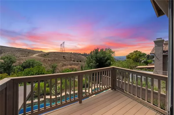 Anaheim Hills, CA 92808,951 S Creekview Lane