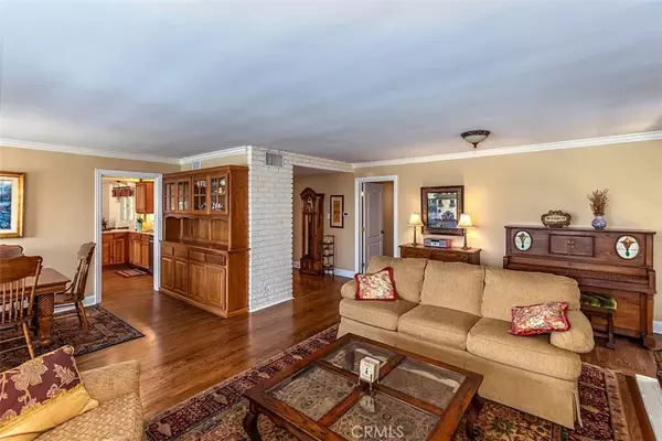 Buena Park, CA 90621,5591 Kenwood Avenue