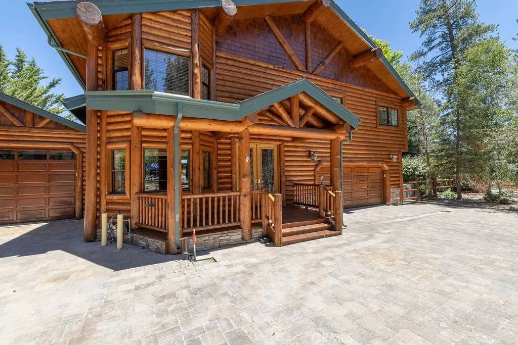 Big Bear Lake, CA 92315,535 Cienega Road