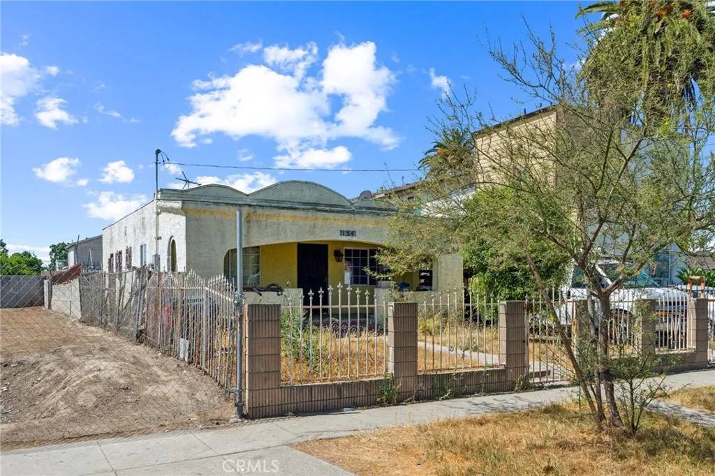 154 W 104th Street, Los Angeles, CA 90003