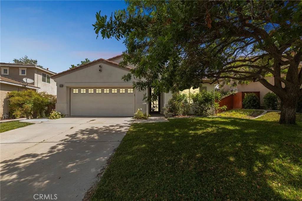 1669 Valley Falls Avenue, Redlands, CA 92374