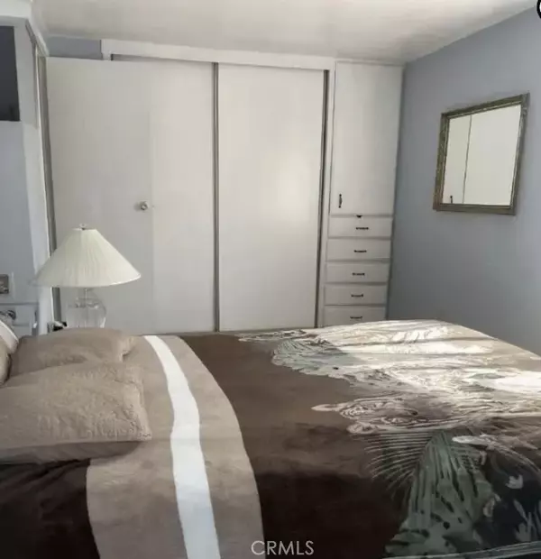 Orange, CA 92867,1540 E Trenton #124A