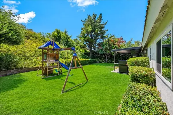 Orange, CA 92867,2545 N Robinhood Place