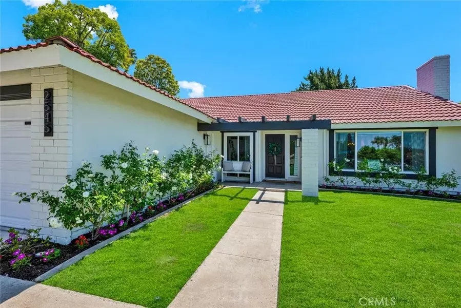 2545 N Robinhood Place, Orange, CA 92867