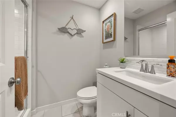 Irvine, CA 92618,144 Elkhorn