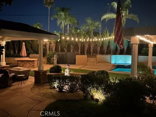 Orange, CA 92867,2835 E Chestnut Avenue