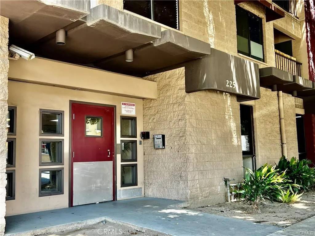 225 W 6th Street #502, Long Beach, CA 90802