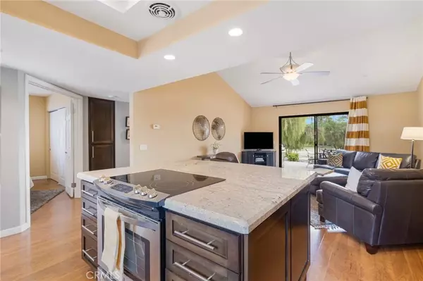 Palm Desert, CA 92211,40514 Bay Hill Way