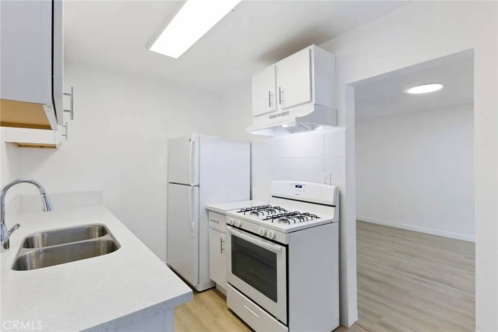 Long Beach, CA 90813,1425 Cedar Avenue