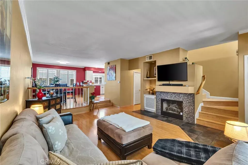 Orange, CA 92869,565 N Pageant Drive #B