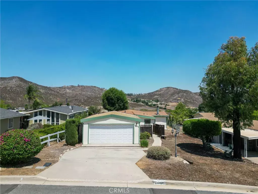 Wildomar, CA 92595,24400 Wagon Wheel Ln