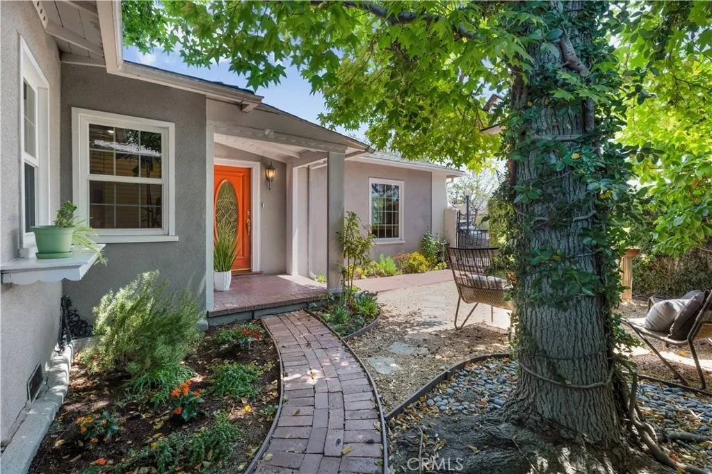 3935 Lime Avenue, Long Beach, CA 90807