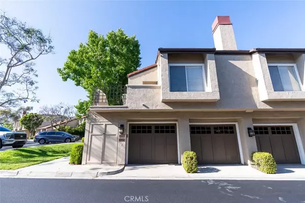 Irvine, CA 92612,227 Stanford Court #130