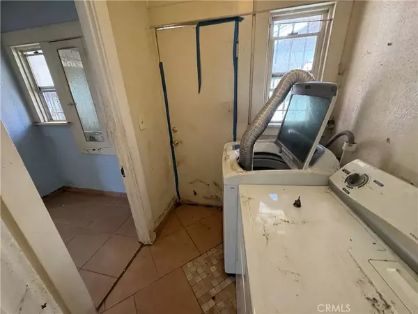 Long Beach, CA 90802,419 Rose Avenue