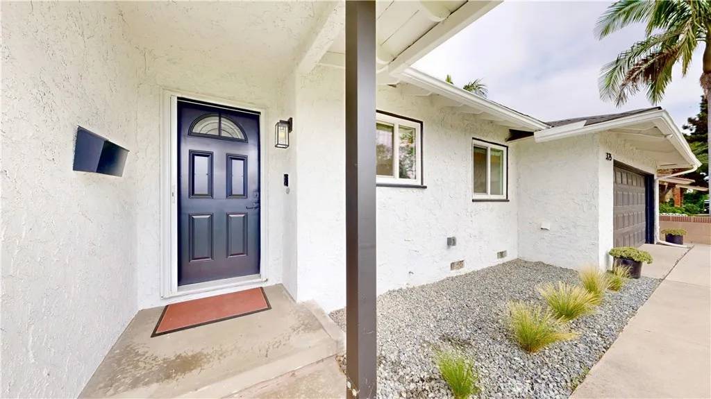 325 S Kenmore Street, Anaheim, CA 92804