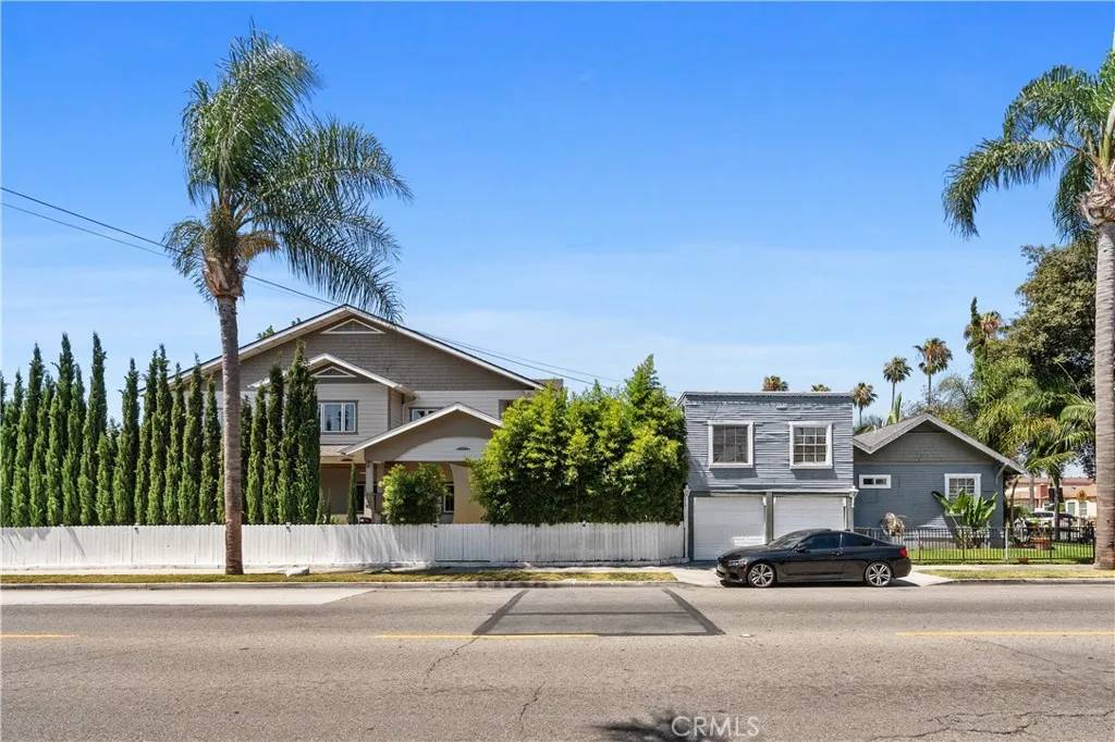 930 S Birch Street, Santa Ana, CA 92701