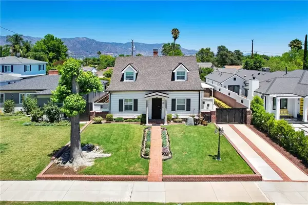 124 S Beachwood Drive, Burbank, CA 91506