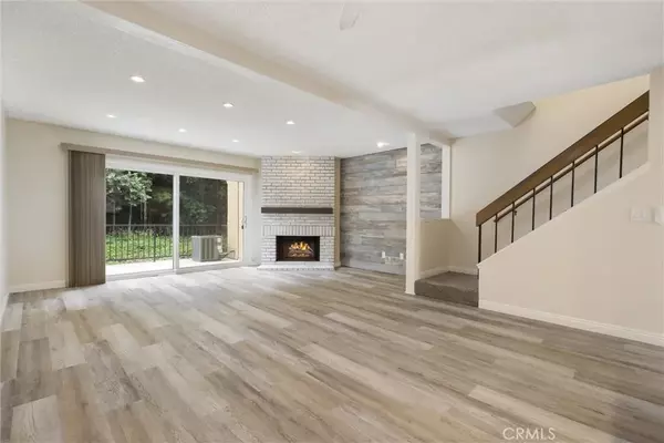 Huntington Beach, CA 92647,16882 Eastlake Lane #92