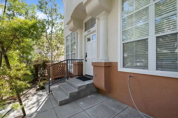 Anaheim Hills, CA 92808,8102 E Santo Court