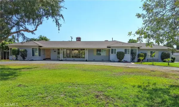 9620 Florence Avenue, Downey, CA 90240