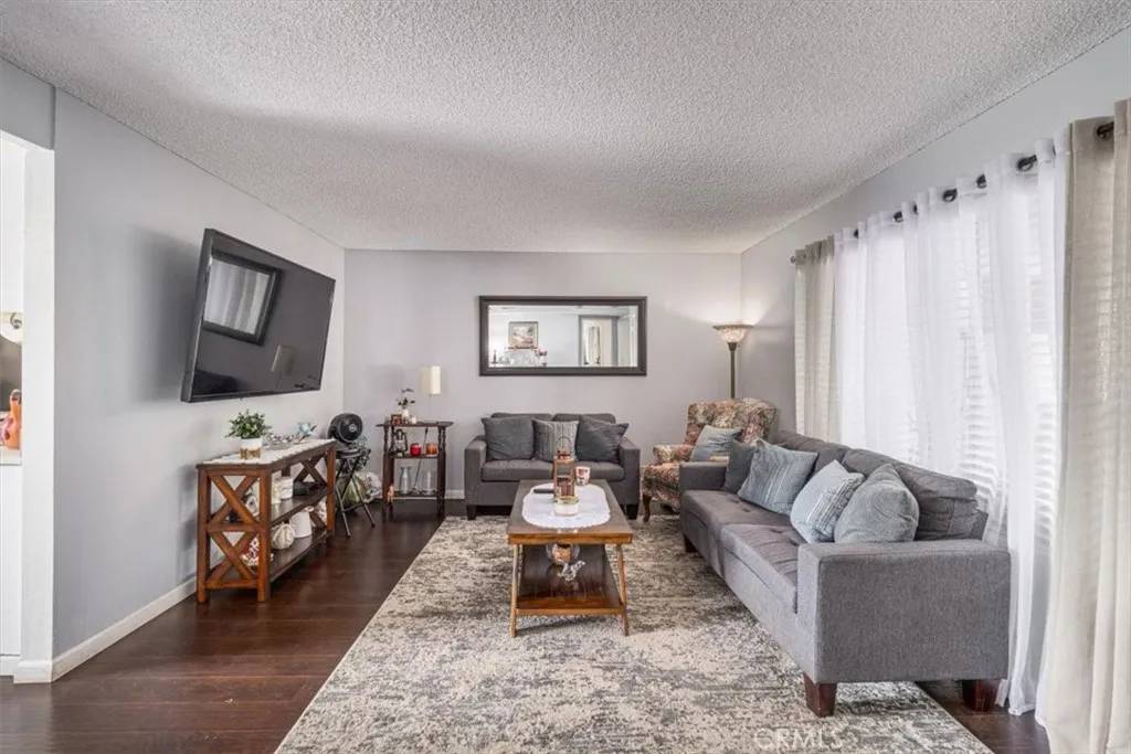 Santa Ana, CA 92701,1490 Cabrillo Park Drive #B