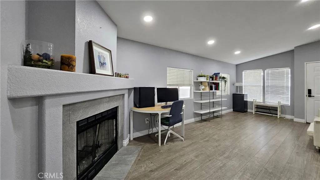 Brea, CA 92821,1051 Site #231