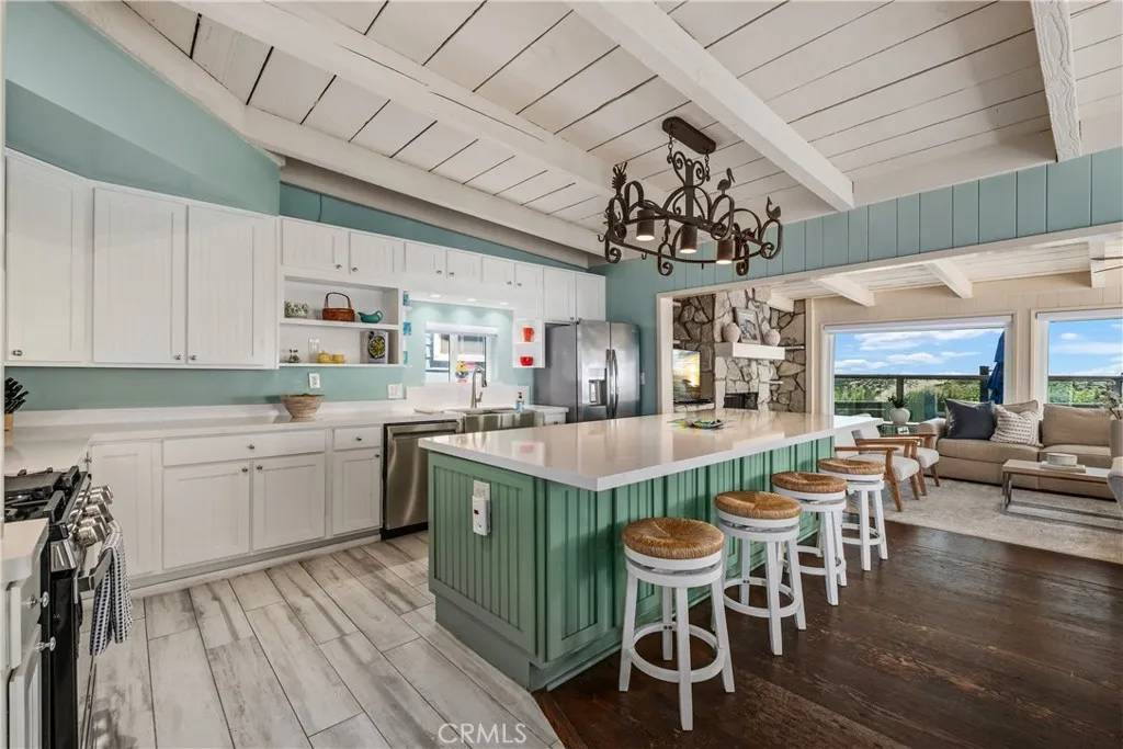 Sunset Beach, CA 90742,17045 S Pacific Avenue