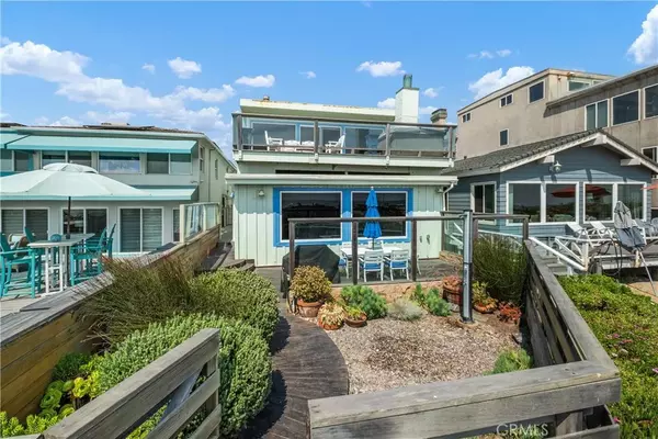 Sunset Beach, CA 90742,17045 S Pacific Avenue