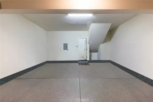 Irvine, CA 92620,130 Overbrook