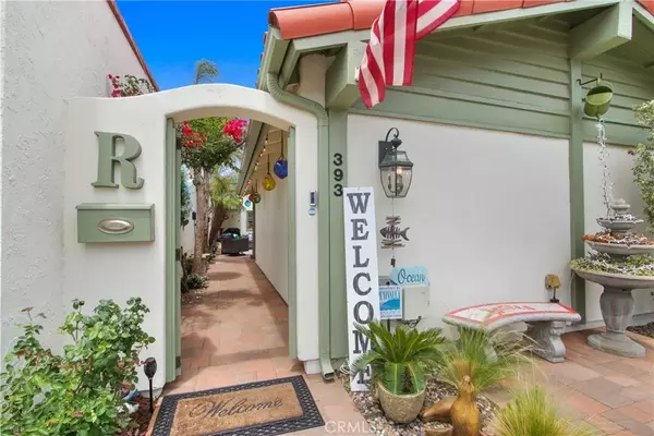 Seal Beach, CA 90740,393 Galleon Way