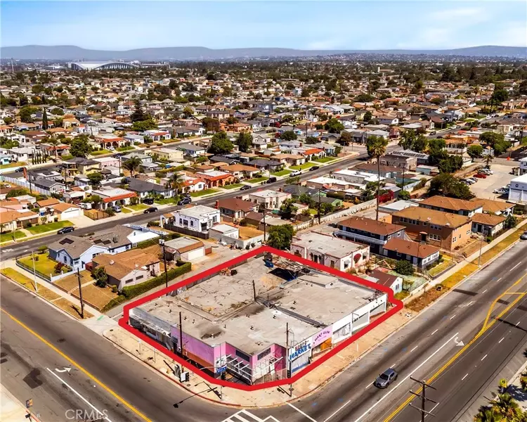 10715 S Western, Los Angeles, CA 90047