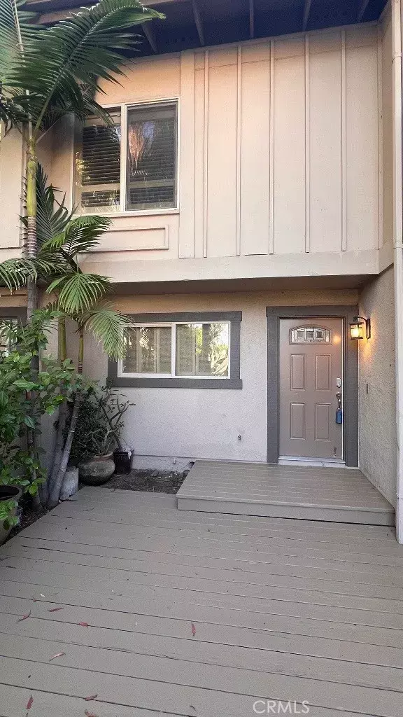 Santa Ana, CA 92705,2510 N Tustin Avenue Avenue #110