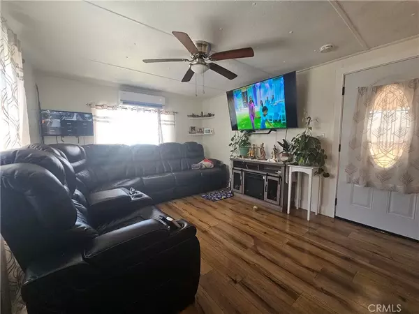 Perris, CA 92571,350 San Jacinto #143