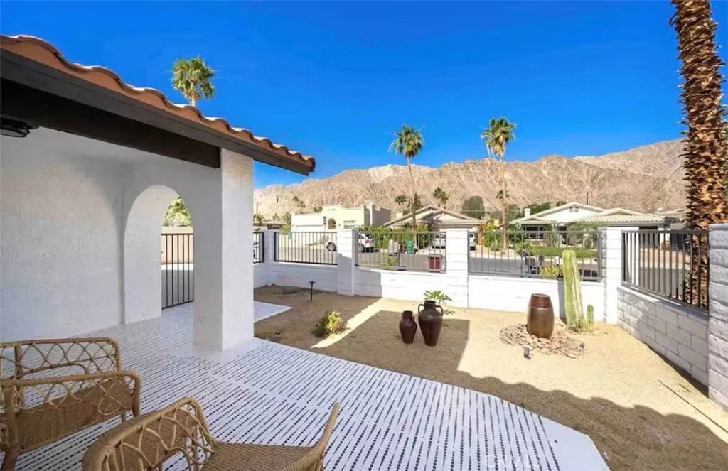 La Quinta, CA 92253,52050 Avenida Obregon