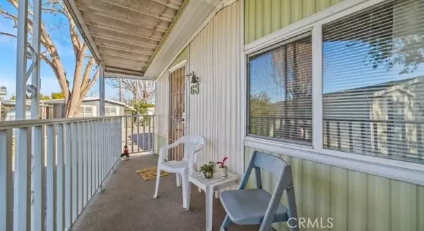 Huntington Beach, CA 92647,17261 Gothard #63