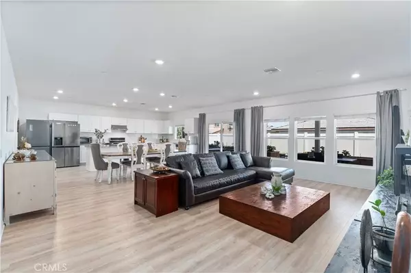 Menifee, CA 92584,26038 Redoak Street