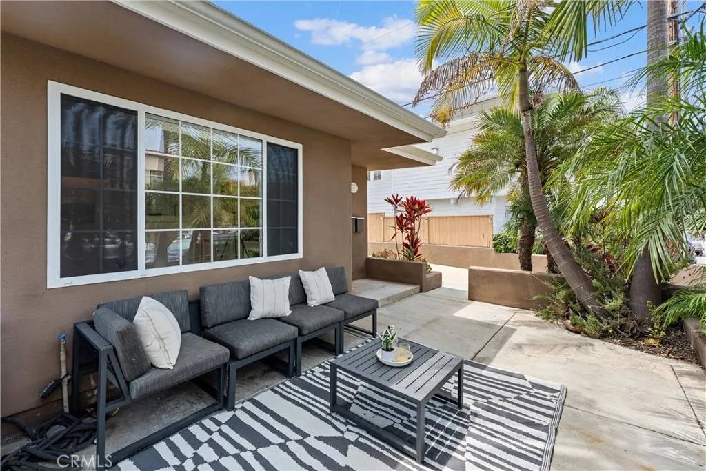 San Clemente, CA 92672,309 W Avenida Palizada