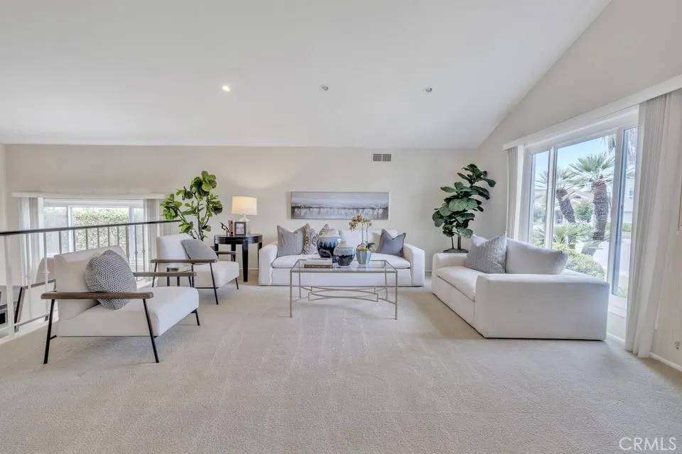 Seal Beach, CA 90740,4332 Candleberry Avenue