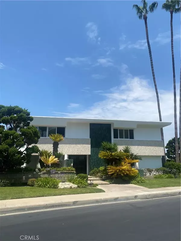 Long Beach, CA 90815,6451 E Shire Way