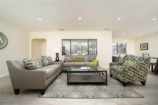 Downey, CA 90242,12566 Dolan Avenue