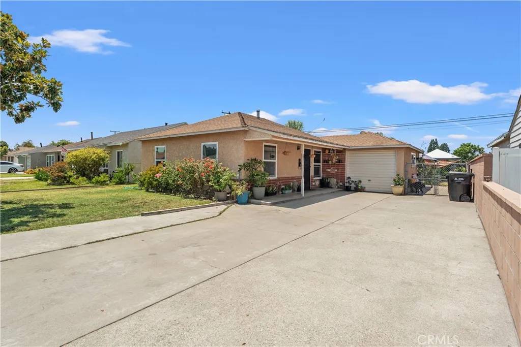 Norwalk, CA 90650,13731 Elmcroft Avenue